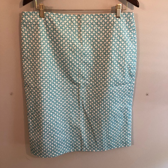 Talbots Dresses & Skirts - NWT Talbots knee length skirt size 14